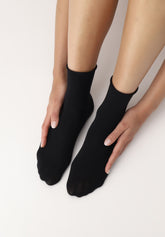 Calzino Corto in Lana superwash Nives - Nero - Black | Oroblù