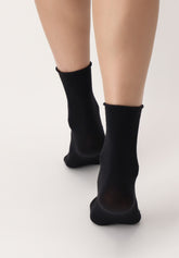 Calzino Corto in Lana superwash Nives - Nero - Black | Oroblù